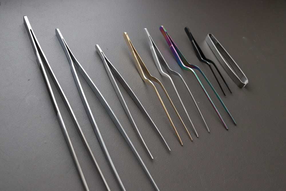 Tweezers