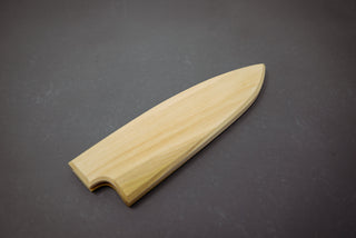 DCHOI Designs Magnetic Poplar Saya Santoku 180mm - Thecooksedges