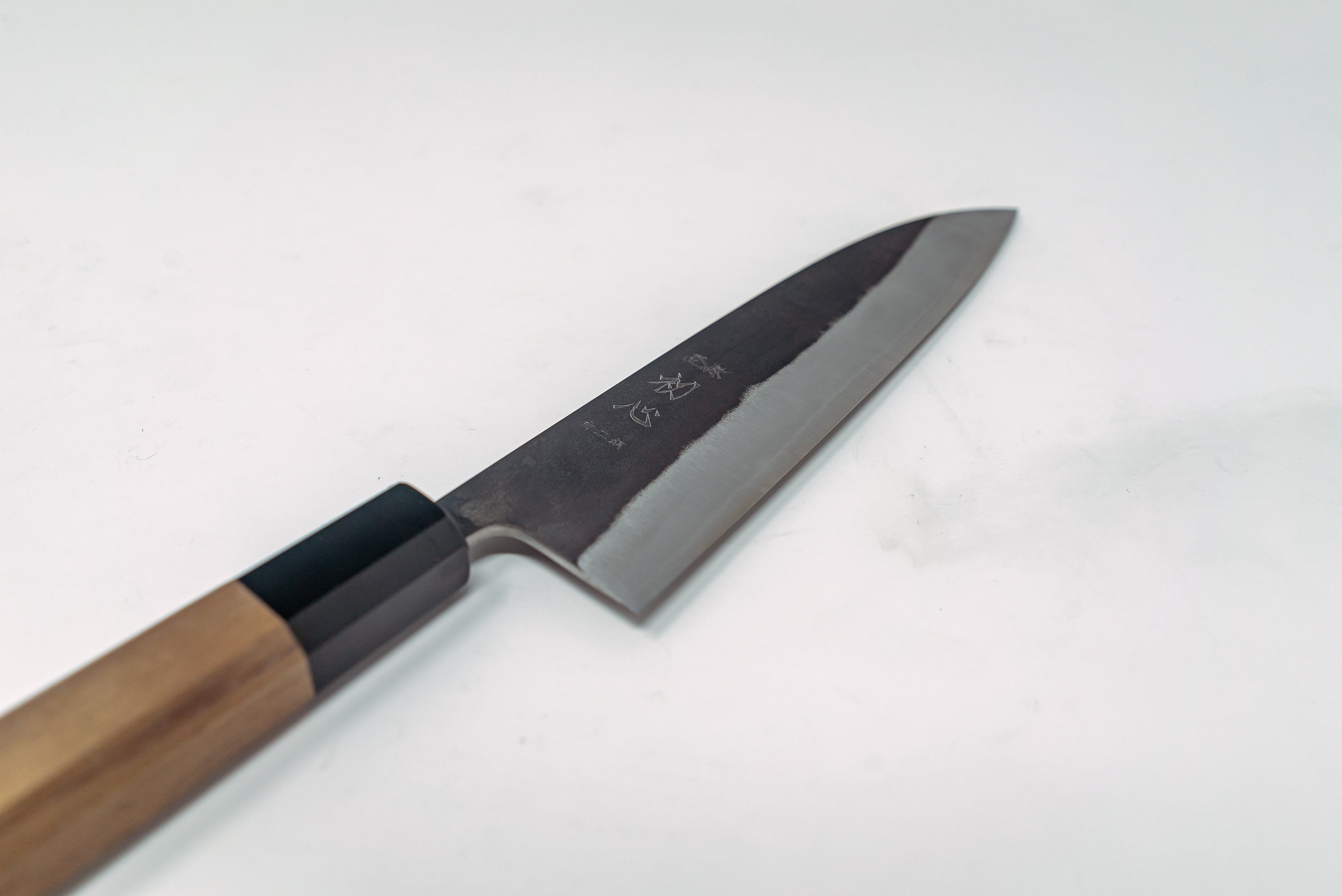 Hatsukokoro Kurokaze White#2 Kurouchi Gyuto 180mm - Thecooksedges
