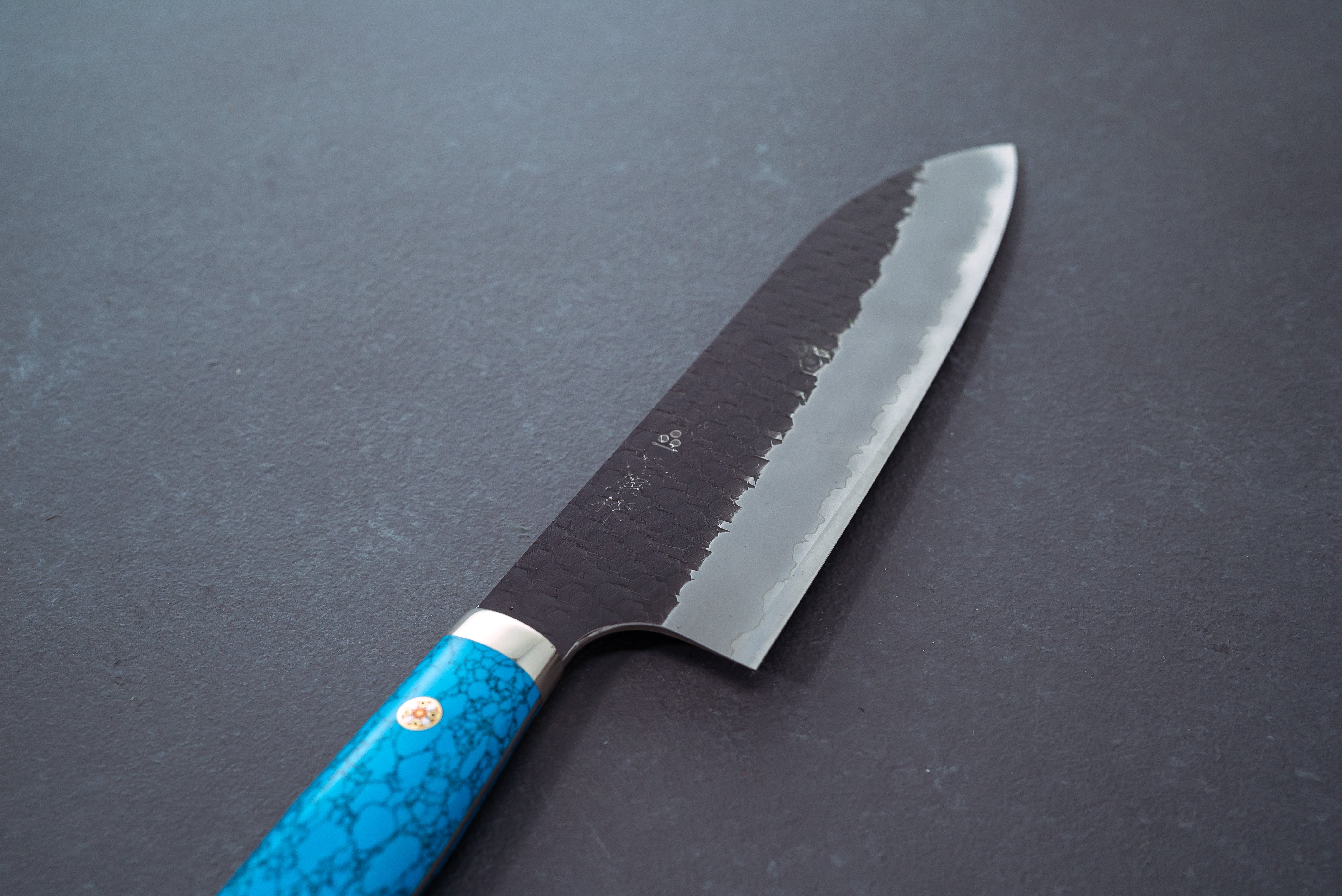 Nigara Hamono Kurouchi SG2 Tsuchime Santoku 180mm - Thecooksedges
