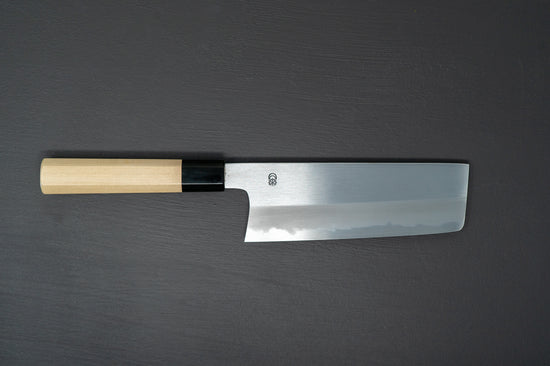 Sakai Kikumori Kikuzuki Kasumi Nakiri 180mm - Thecooksedges