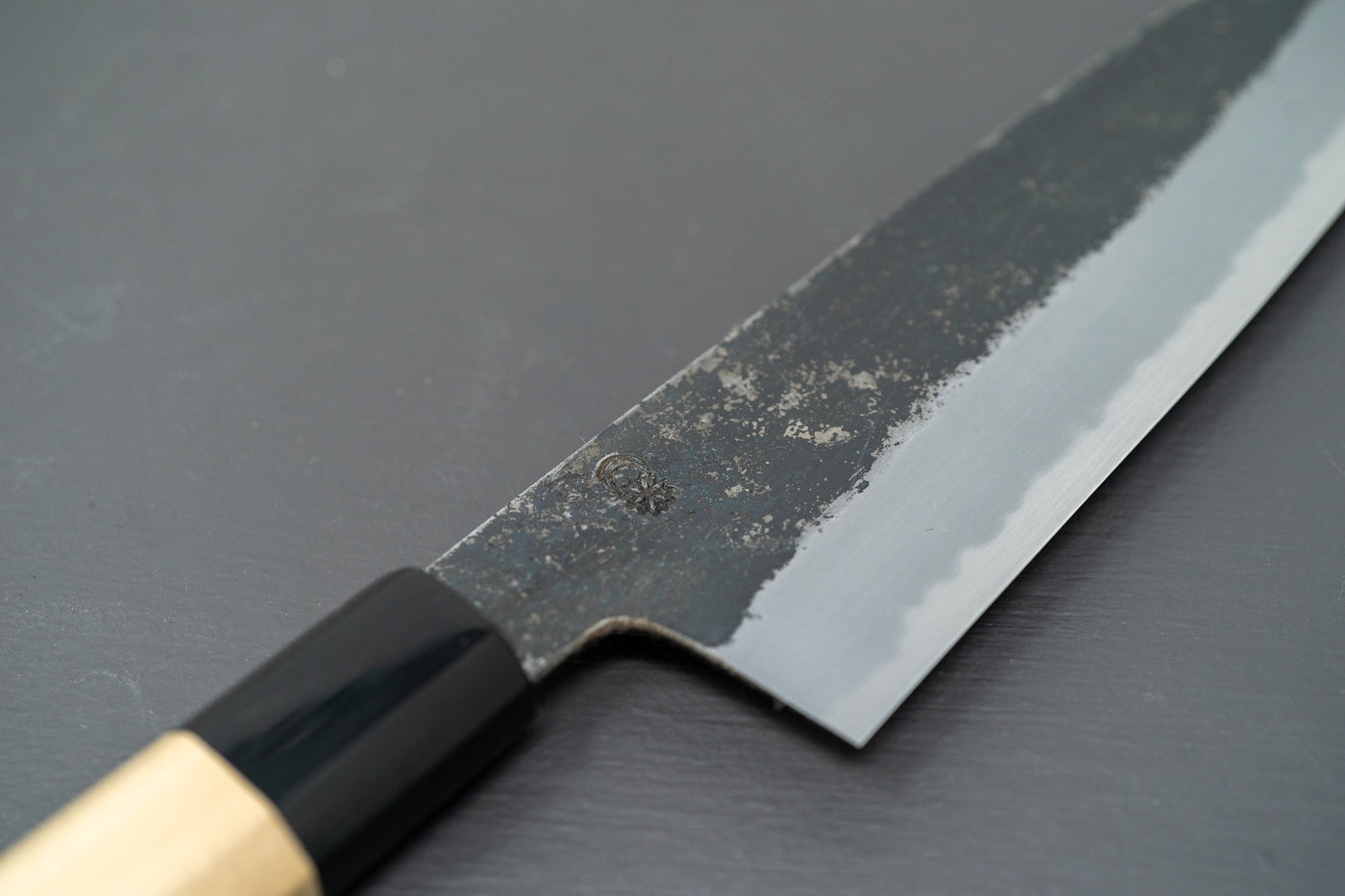 Sakai Kikumori Kikuzuki Kuro Gyuto 240mm - Thecooksedges