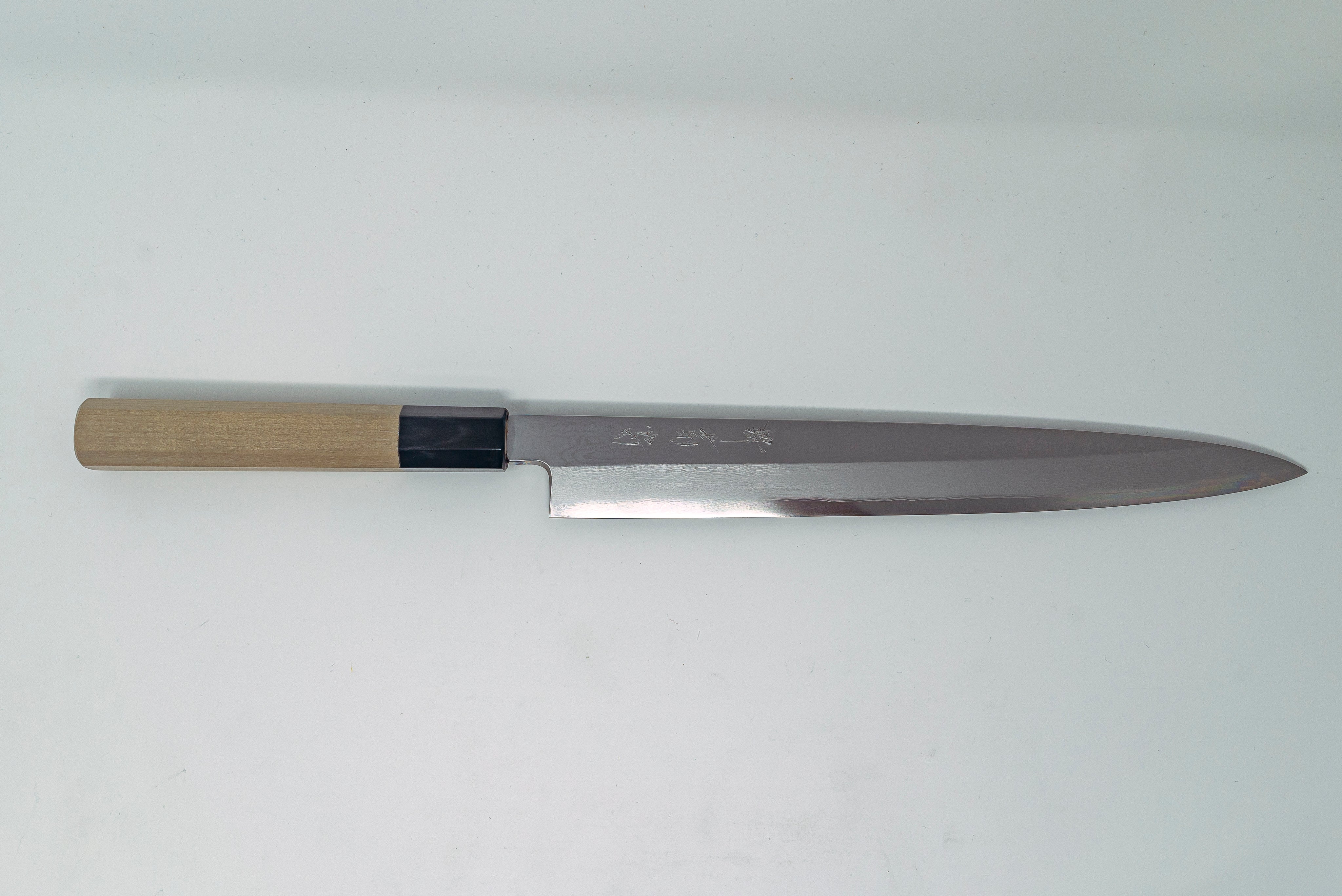 Sakai Kikumori VG10 Damascus Yanagiba 270mm w/ Magnolia handle - Thecooksedges