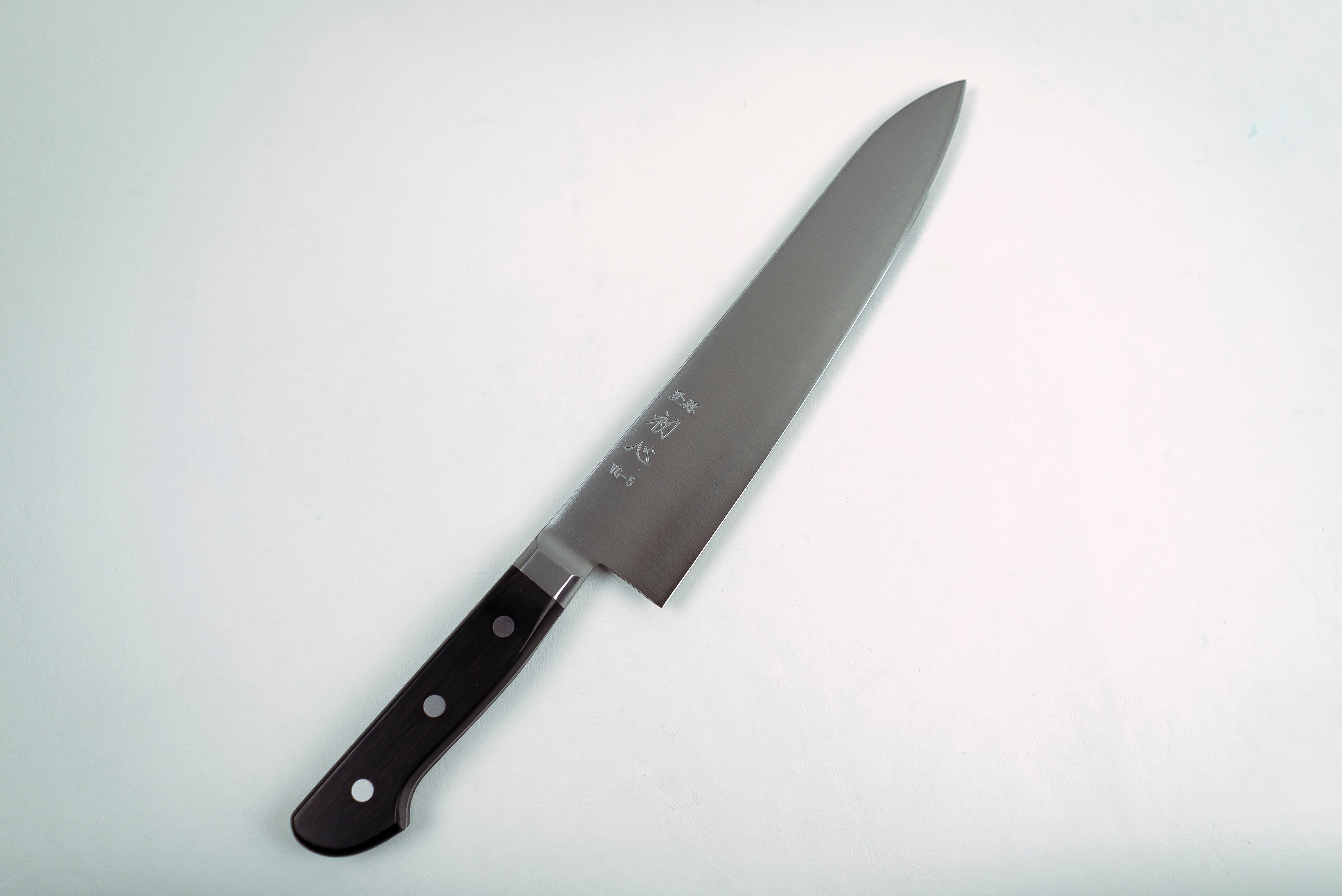 Hatsukokoro Hayabusa VG5 Gyuto 240mm - Thecooksedges