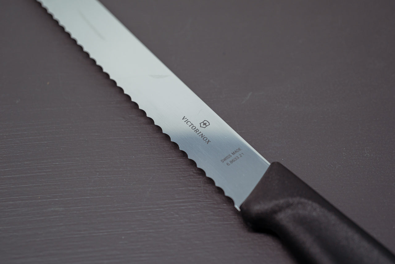 Victorinox 8" Bread Knife fibrox handle - Thecooksedges