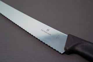 Victorinox Fibrox Bread 260mm - Thecooksedges