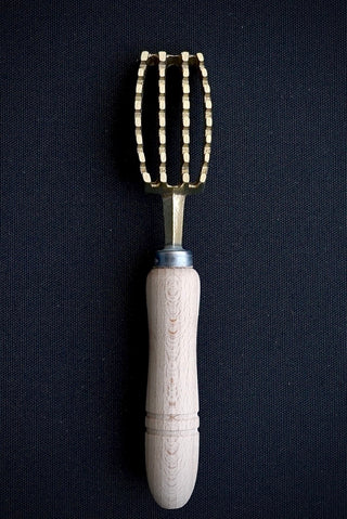 Japanese brass fish scaler - Thecooksedges