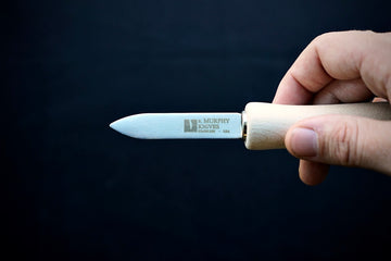 R.Murphy New Haven wood handle oyster knife - Thecooksedges