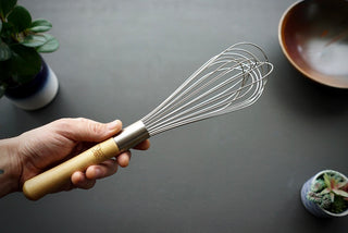 Best Wood Handle Balloon Whisk - Thecooksedges