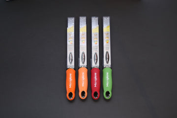 Microplane Gourmet Zester - Thecooksedges