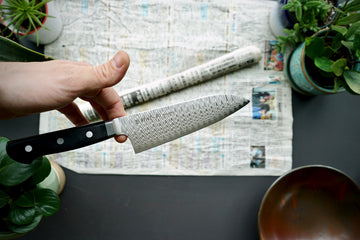 Hayabusa Damascus HAP40 Santoku 180mm - Thecooksedges