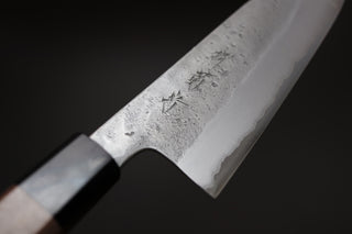 Sakai Kikumori Nashiji Santoku 165mm - Thecooksedges