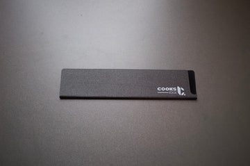 Cook's Edge blade guard 225mm - Thecooksedges