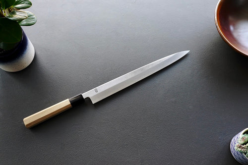 Kikuzuki Kasumi Yanagiba 300mm - Thecooksedges
