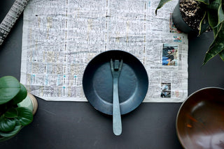 Hand Forged Iron Frying Pan w/Removable Handle - Thecooksedges