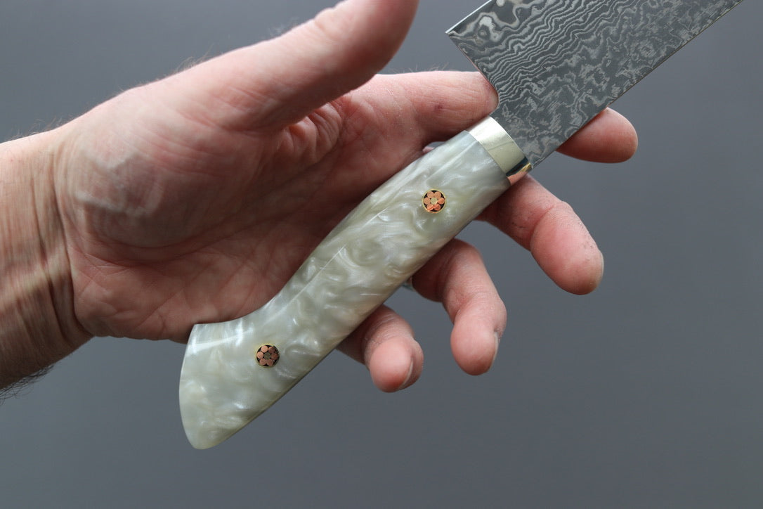 Shigeki Tanaka R2 Damascus Santoku w/Custom Western White Acrylic Handle - Thecooksedges