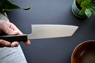 Sakai Kikumori Asagiri Kiritsuke Santoku 180mm - Thecooksedges