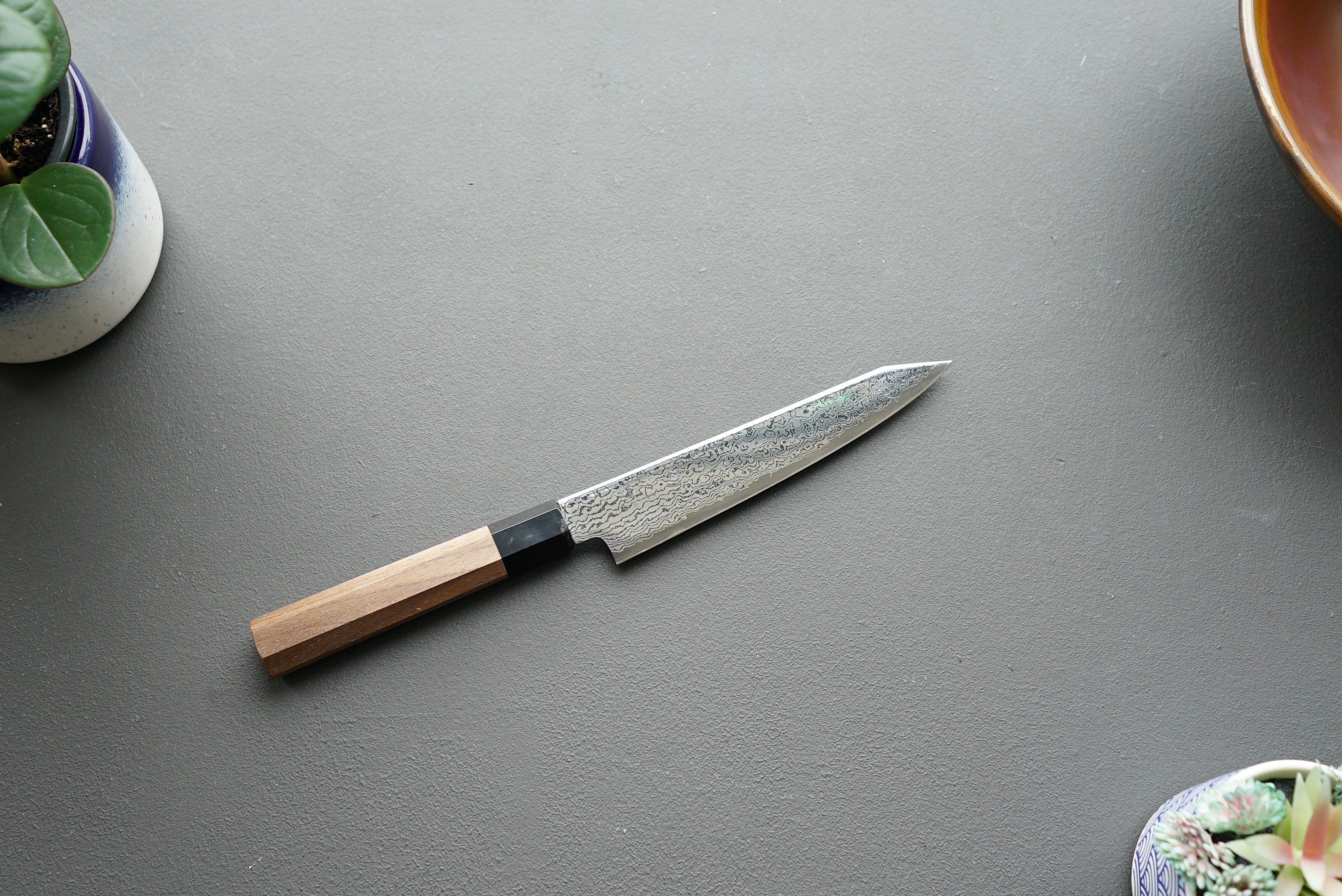 Hatsukokoro Sunaarashi Kurozome Damascus Kiritsuke Petty 150mm - Thecooksedges