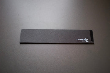Cook's Edge blade guard 270mm - Thecooksedges