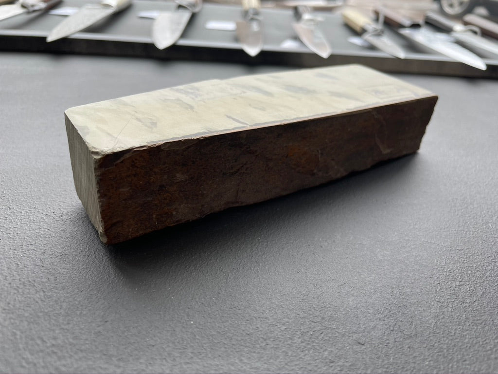 Imanishi Karasu Natural Stone - Thecooksedges