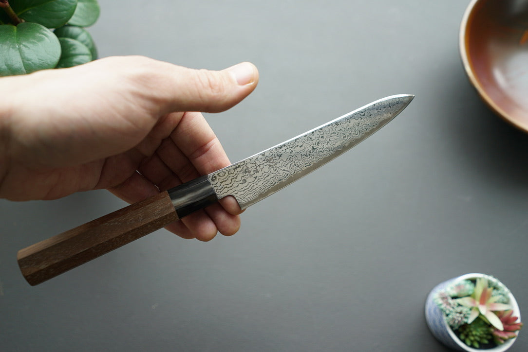 Hatsukokoro Sunaarashi Kurozome Damascus Petty 150mm - Thecooksedges