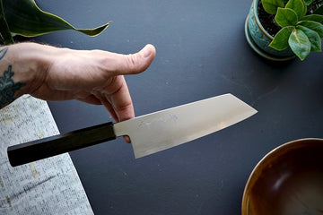 Sakai Kikumori Asagiri Kiritsuke Santoku 180mm - Thecooksedges