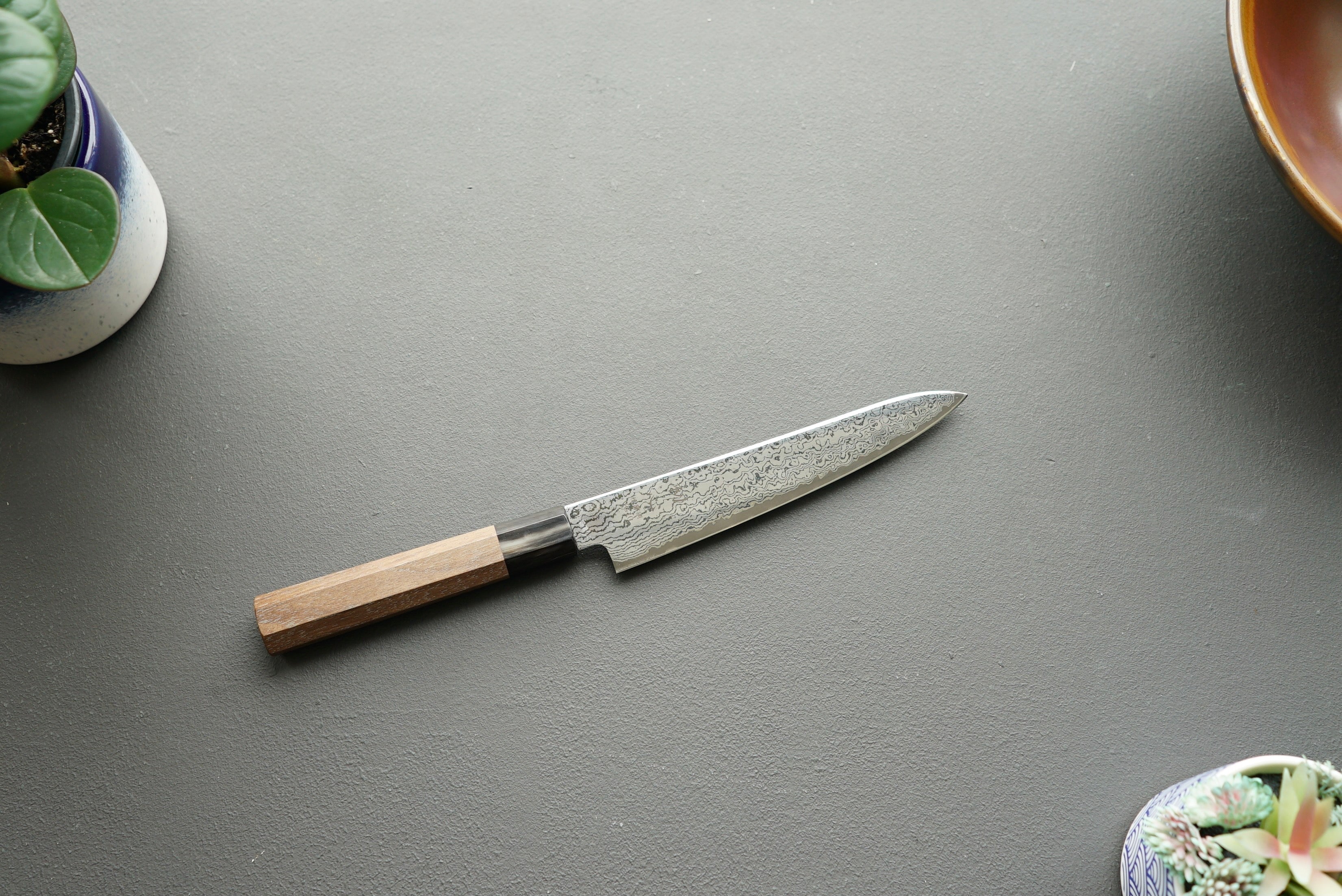 Hatsukokoro Sunaarashi Kurozome Damascus Petty 150mm - Thecooksedges