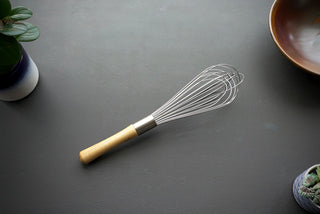 Best Wood Handle Balloon Whisk - Thecooksedges