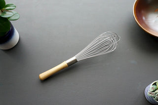 Best Wood Handle Balloon Whisk - Thecooksedges