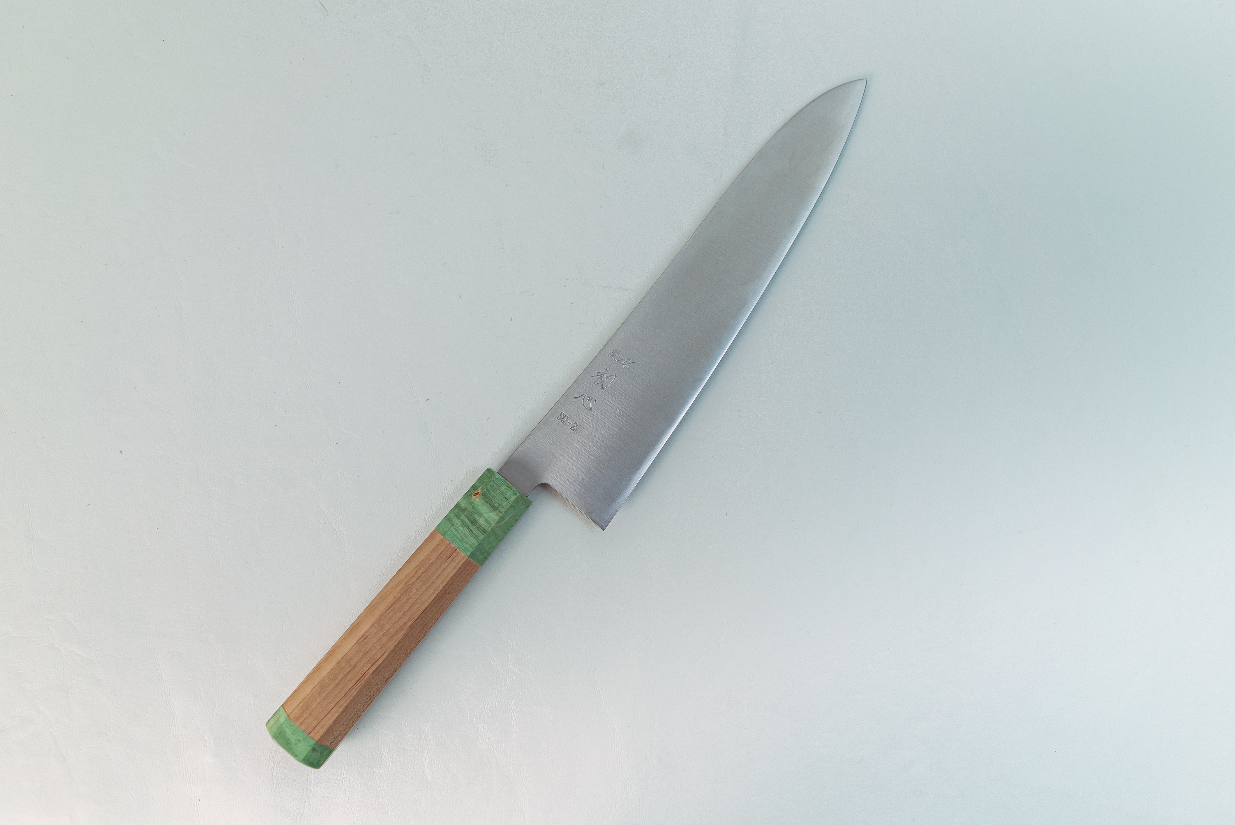 Hatsukokoro Hayabusa SG2 Gyuto 240mm - Thecooksedges