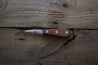 R.Murphy Wellfleet oyster knife - Thecooksedges