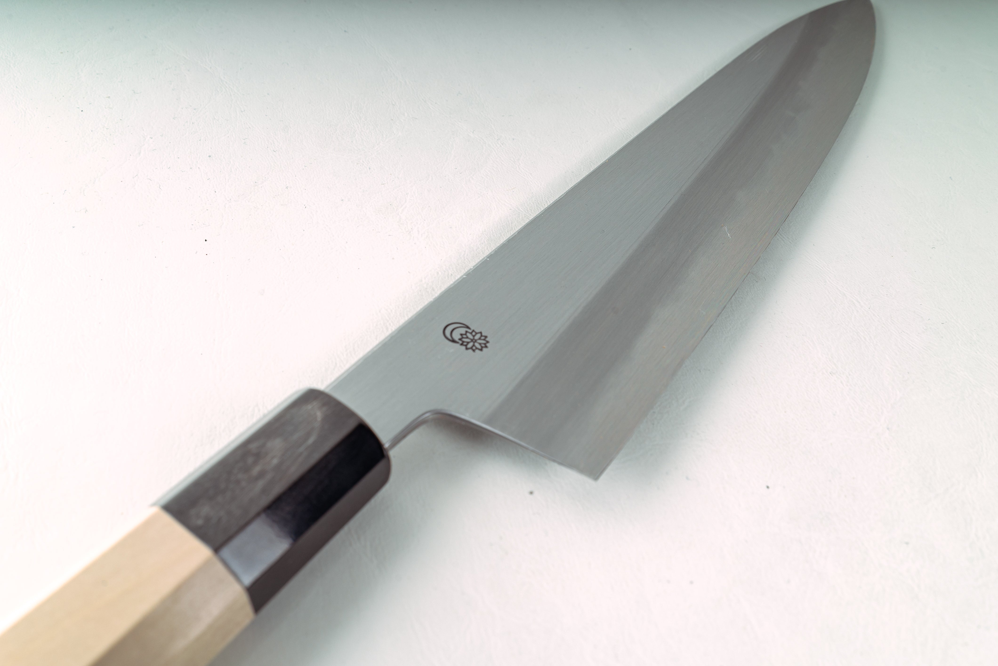 Sakai Kikumori Kikuzuki Kasumi Gyuto 270mm - Thecooksedges