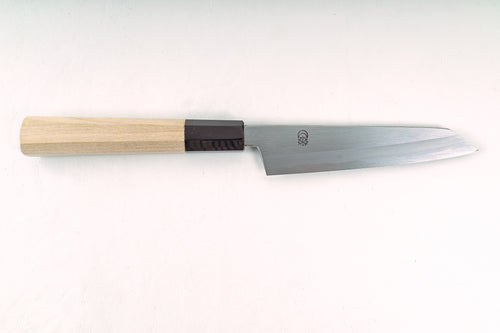 Sakai Kikumori Kikuzuki Kasumi kiritsuke Petty 135mm - Thecooksedges