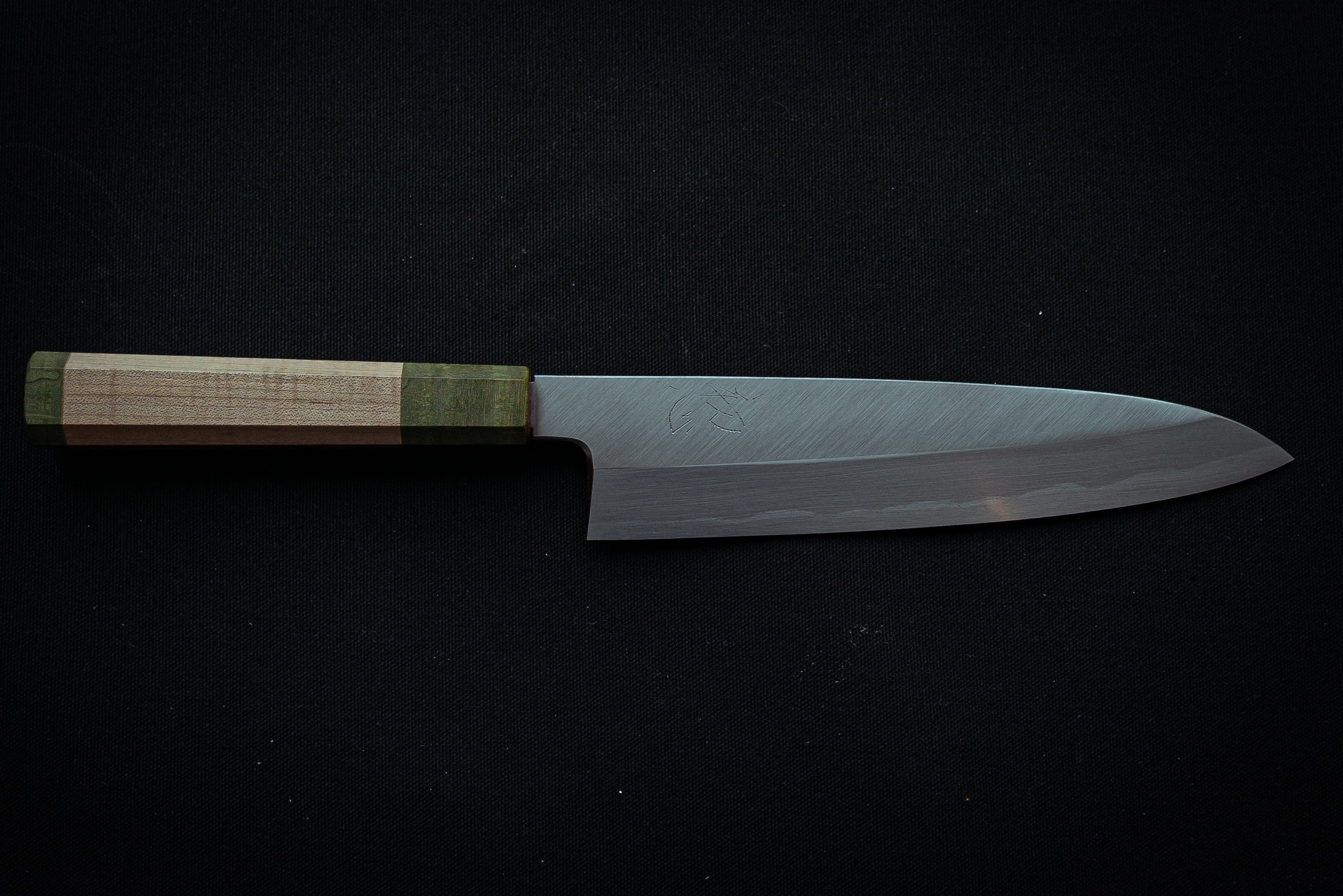 Shirasagi Gyuto 210mm w/Maple Handle - Thecooksedges
