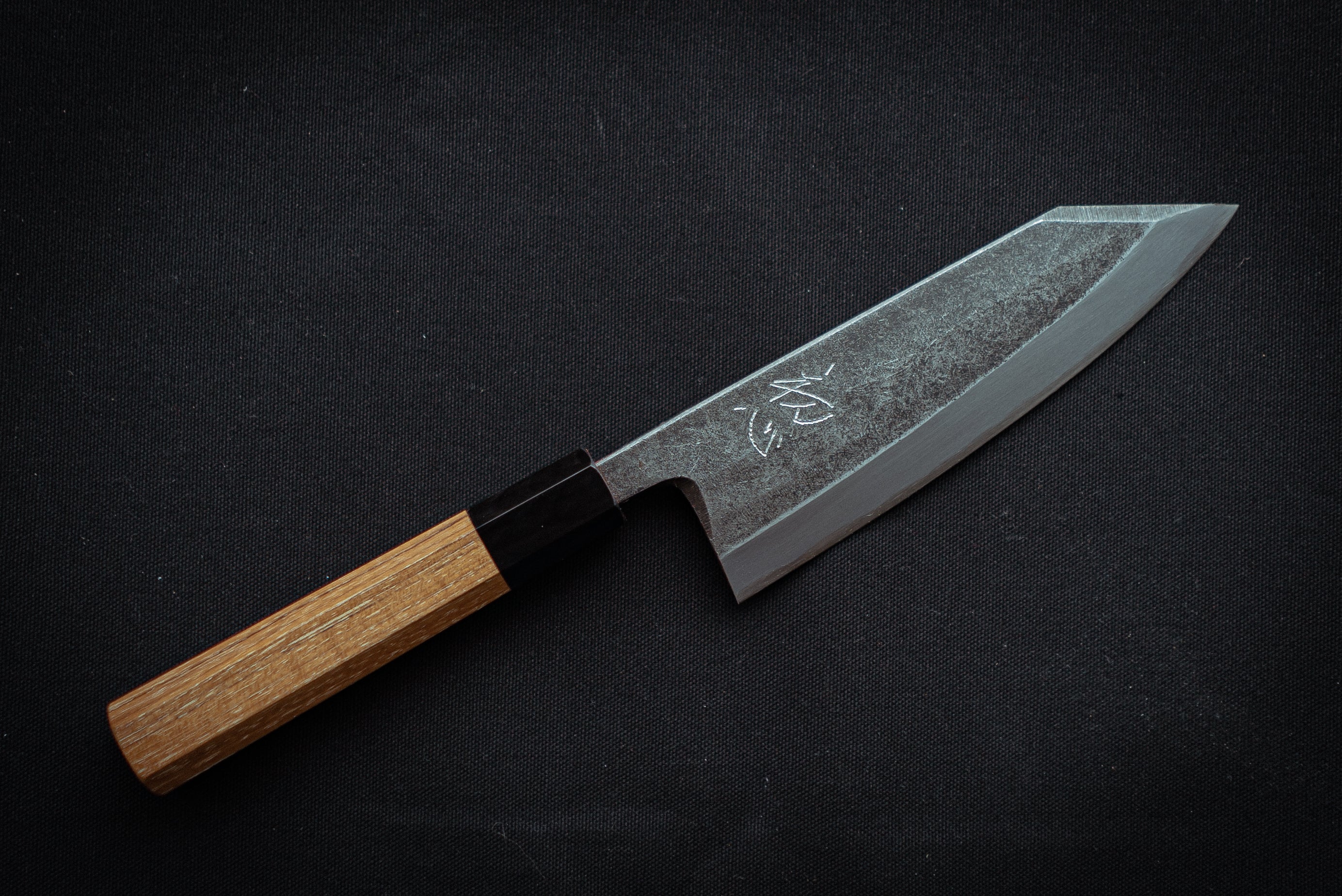 Shirasagi Kurouchi Kiritsuke Deba 165mm - Thecooksedges