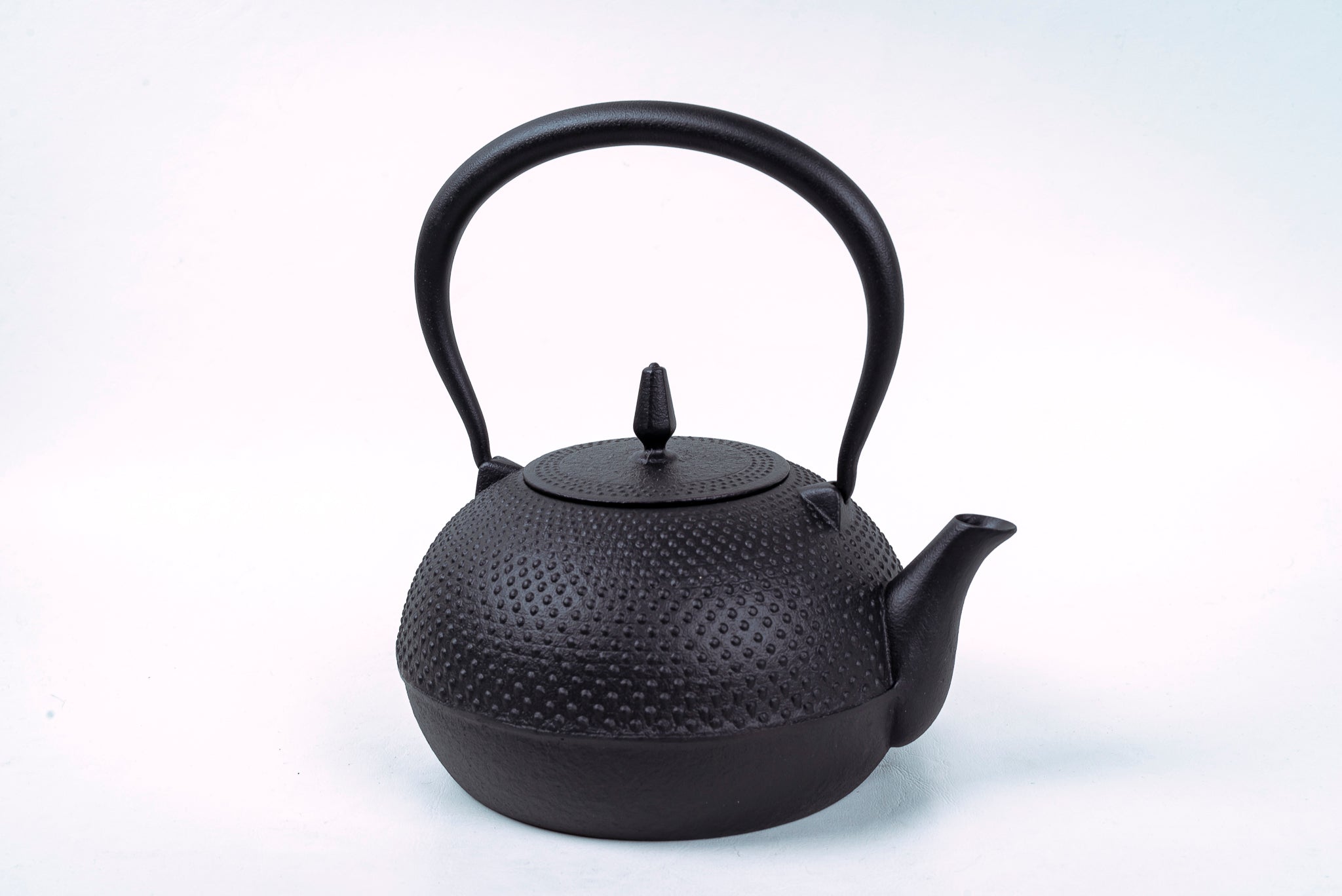 Iron Kettle Kuchinashi - Thecooksedges