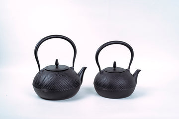 Iron Kettle Kuchinashi - Thecooksedges
