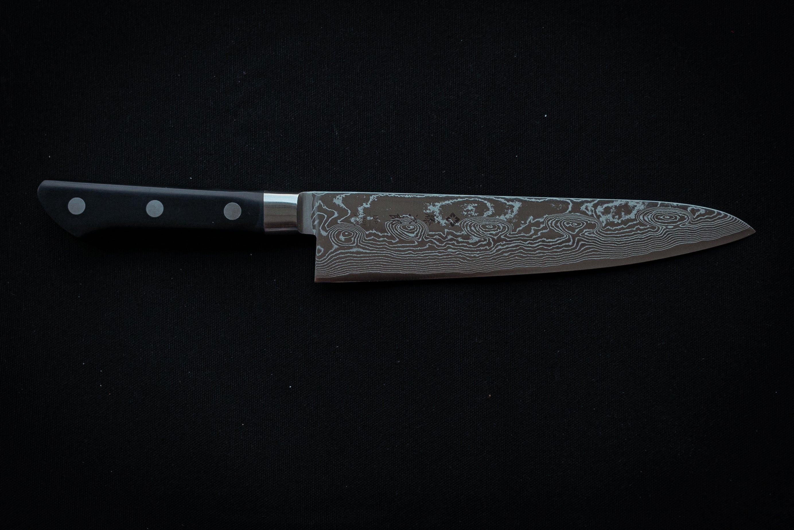 Tojiro VG10 37 Layer Nickel Damascus 210mm - Thecooksedges