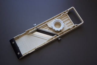 Benriner Professional Mandoline w/Attachments - Thecooksedges
