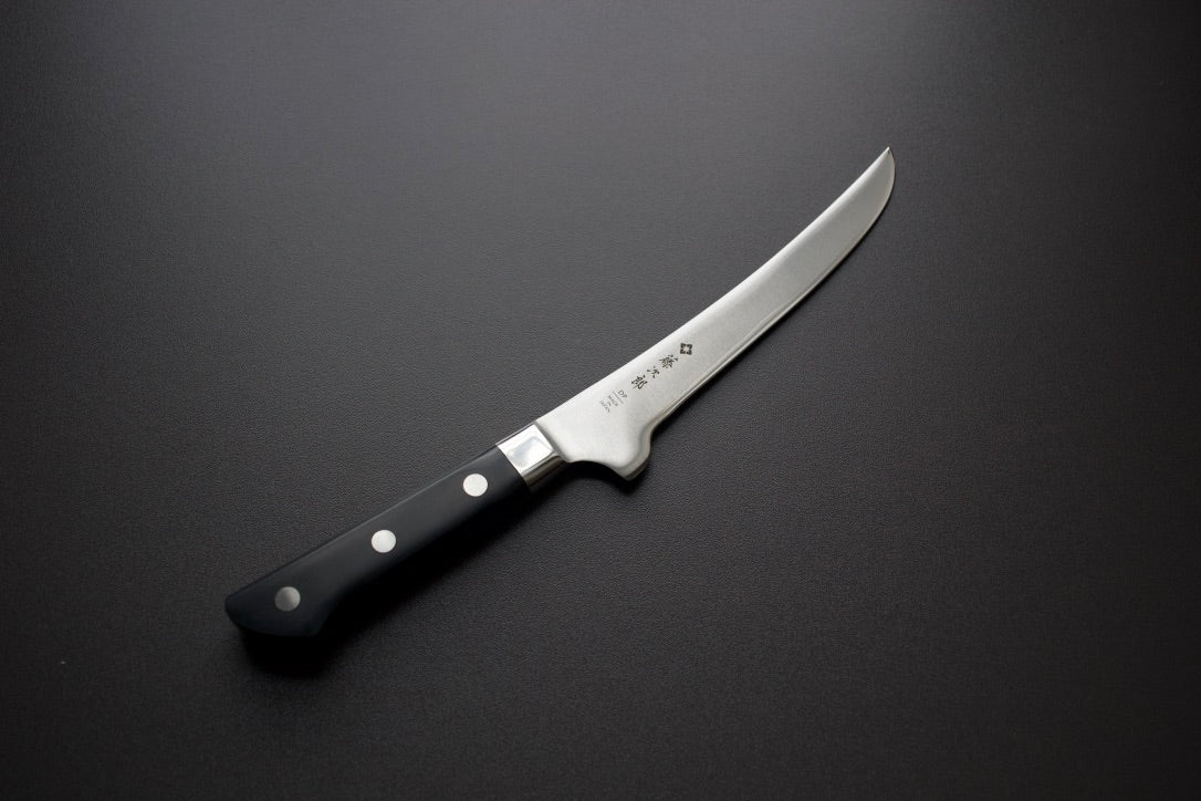 Tojiro DP Boning Knife 150mm F-827 - Thecooksedges