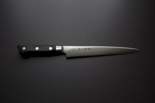 Tojiro DP Bread Knife 215mm F-828 - Thecooksedges
