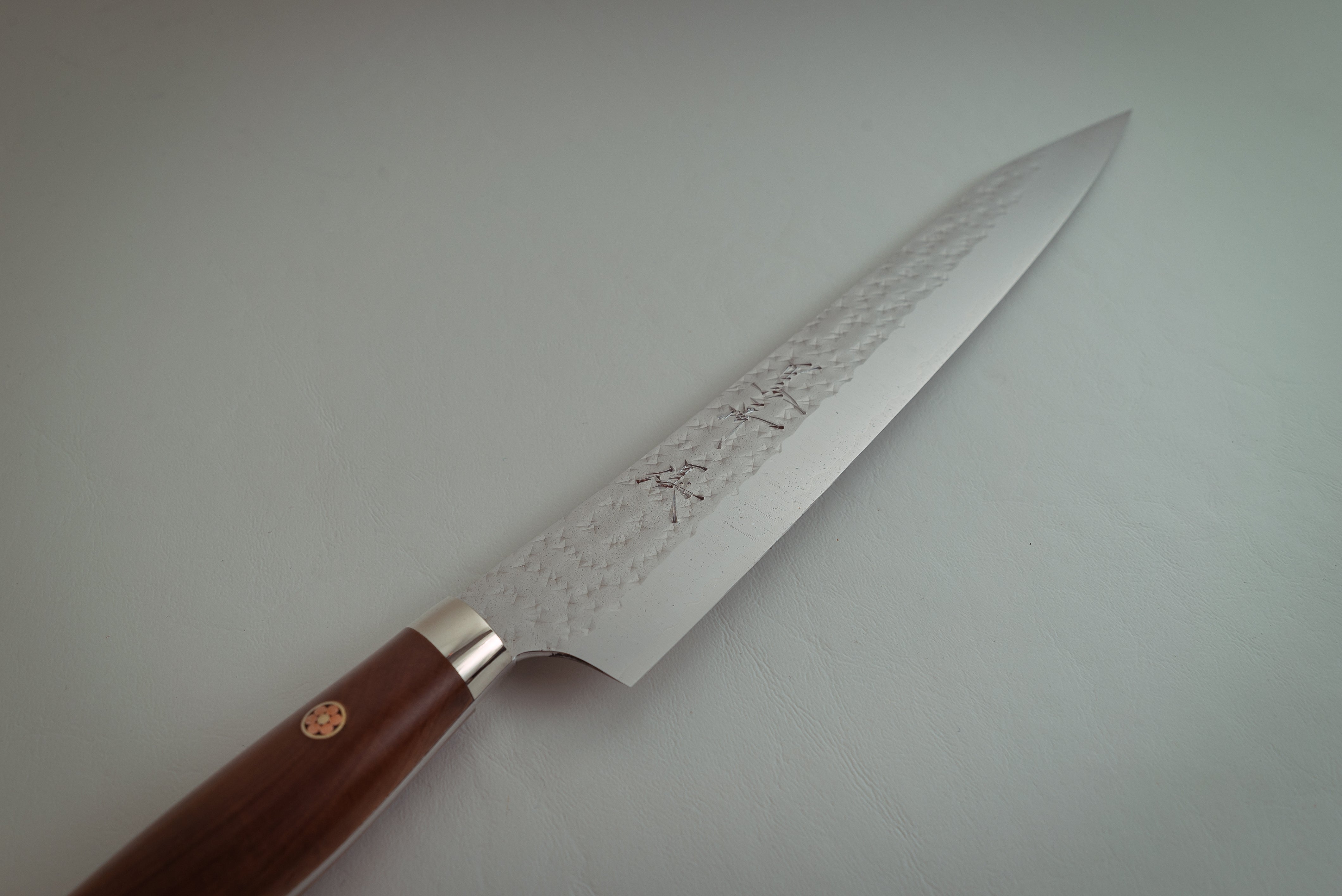 Yu Kurosaki SG2 Senko Sujihiki 240mm Western Maplewood - Thecooksedges